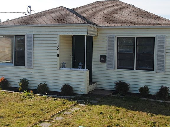 2nd image of 1519 N Wycoff Ave