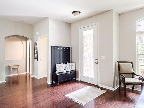 4th image of 428 Shady Pine Ct