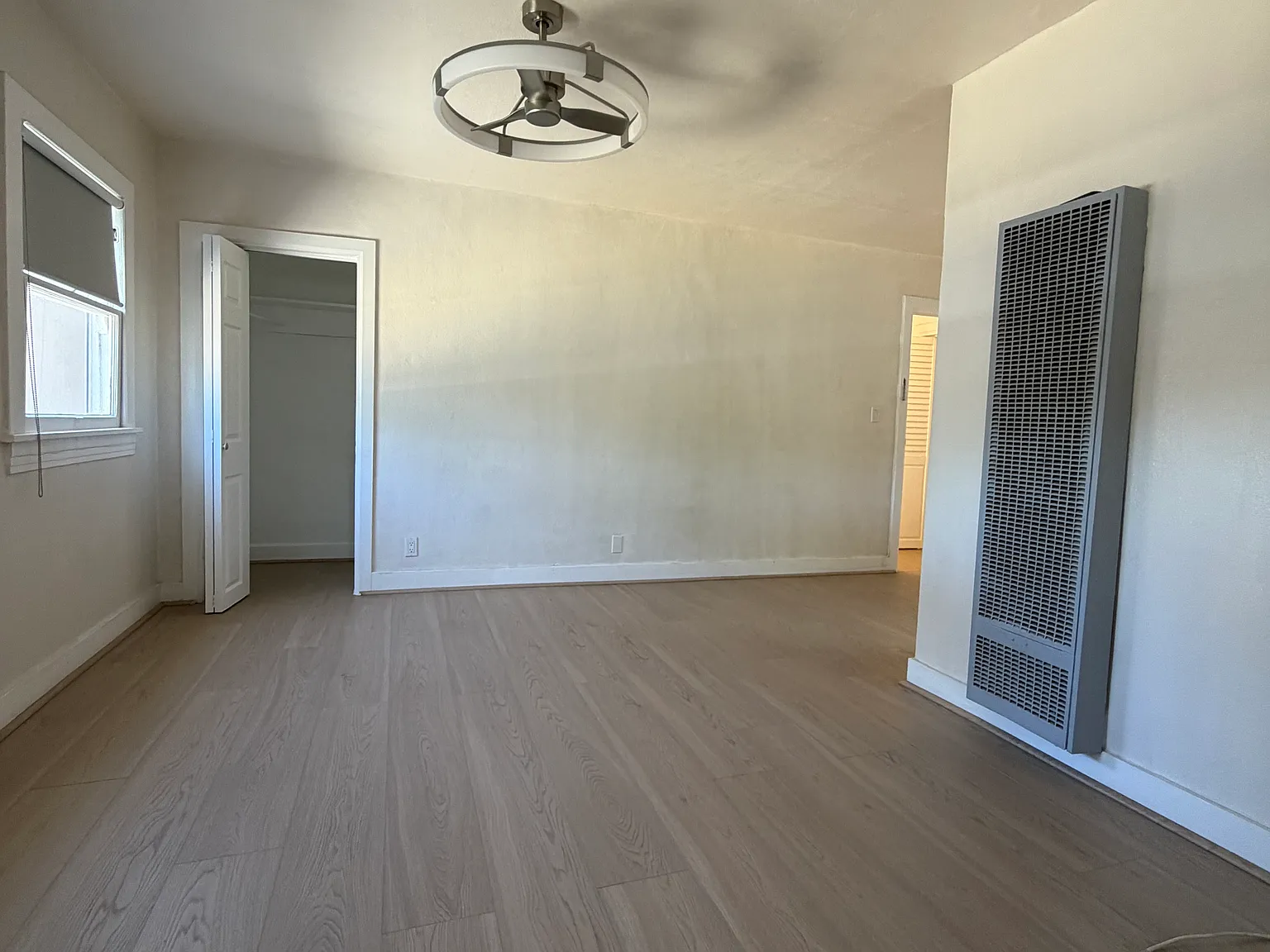 37 N Greenwood Ave — Photo 3