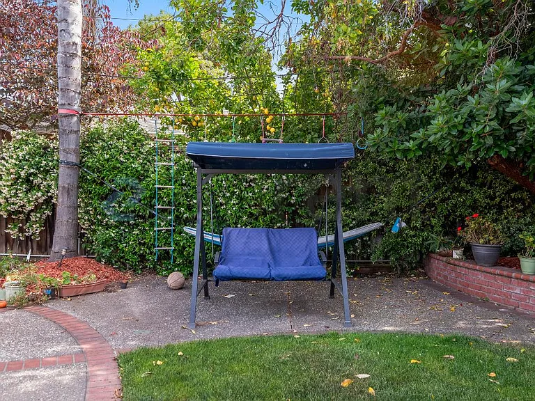 1010 Teal Dr — Photo 33