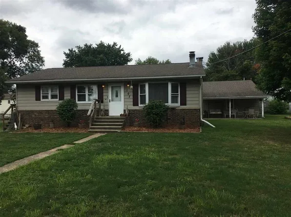 107 N Adams St, Kingston Mines, IL 61539