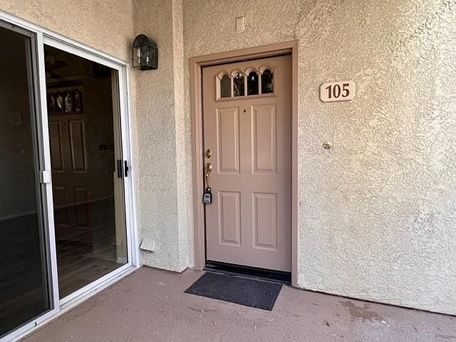 1st image of 688 Indian Oak Ln Unit 105
