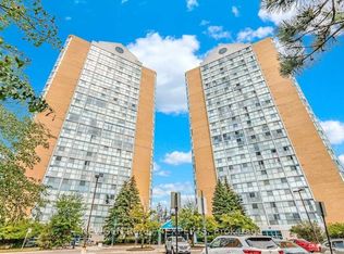 35 Trailwood Dr #312, Mississauga, ON L4Z 3L6