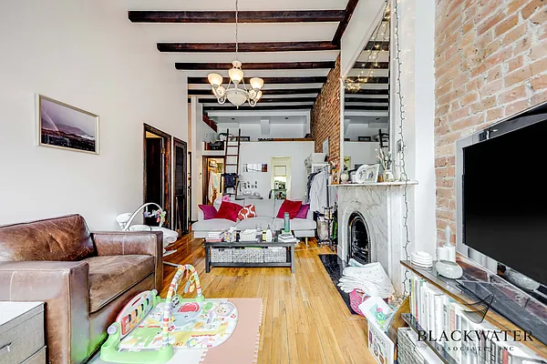 Rented by Blackwater Associates Inc. | media 1