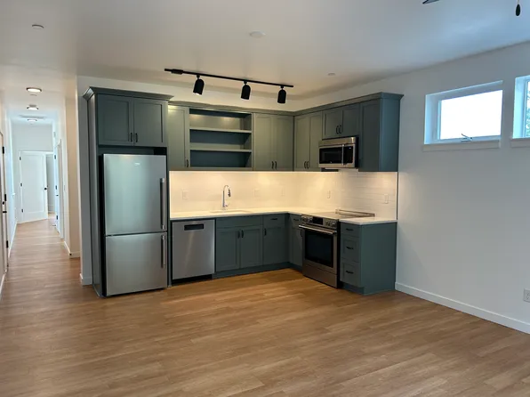 35787 Brooten Rd APT A, Pacific City, OR 97135