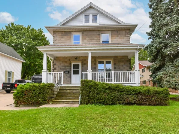 441 W Chestnut STREET, Burlington, WI 53105