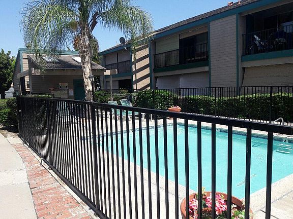 2nd image of 122 S Ohio St APT 104
