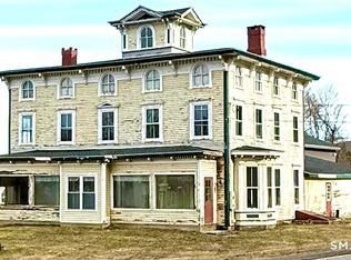 7 Baltic Rd, North Franklin, CT 06254