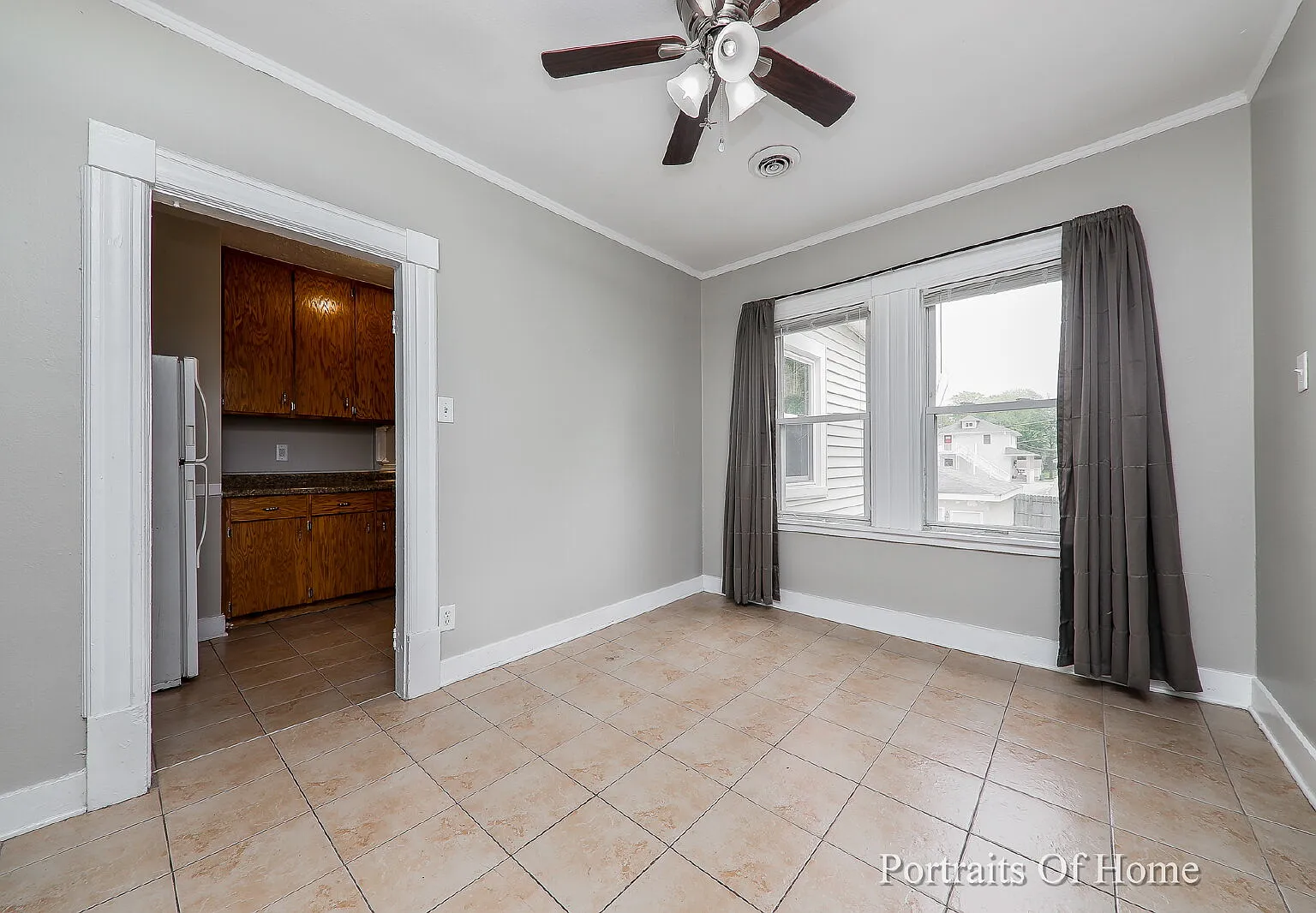 3 bed, 1.0 bath, 1248 sqft, $2,200 — Photo 4