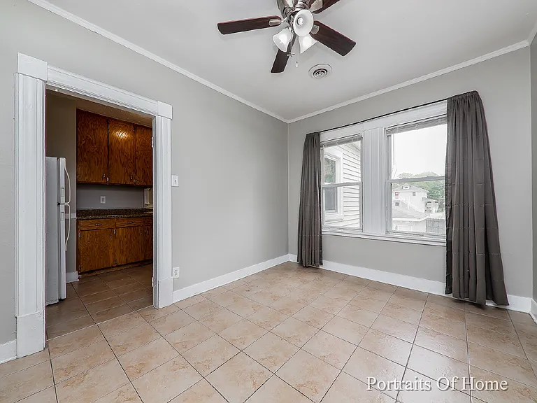 812 S Jefferson St — Photo 4