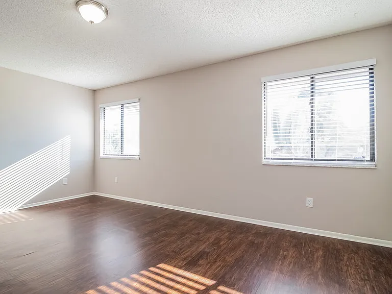395 Cidermill Pl — Photo 11