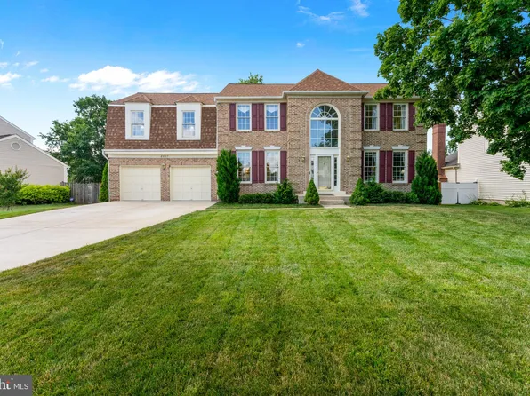 8607 Haag St, Manassas, VA 20110