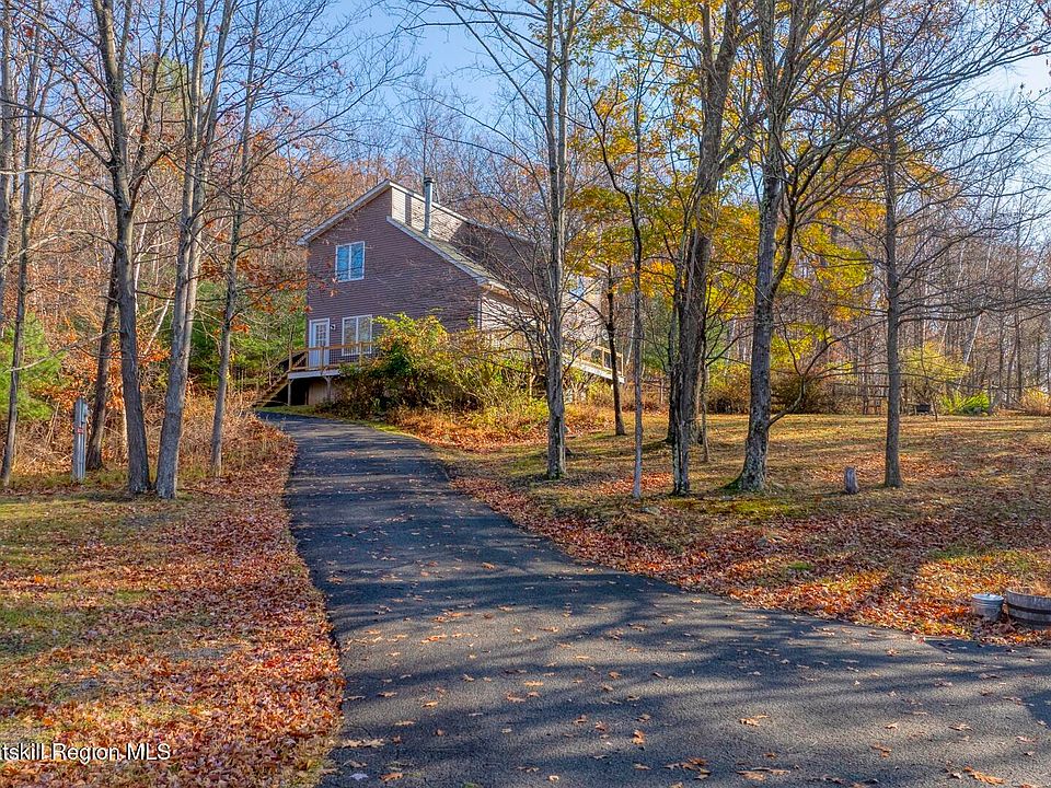 54 Hillside Drive, West Shokan, NY 12494 | Zillow