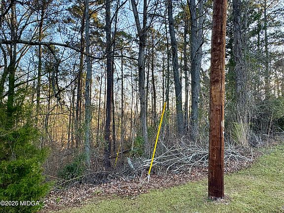 3rd image of 1954 Wood Valley Rd