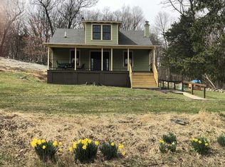 99 W Hook Rd, Hopewell Junction, NY 12533