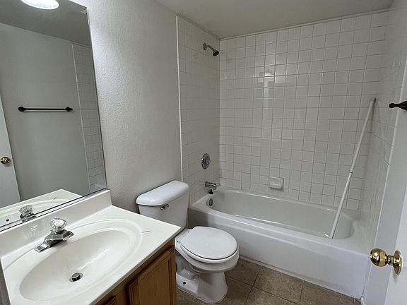 3rd image of 8725 W Flamingo Rd #243-1