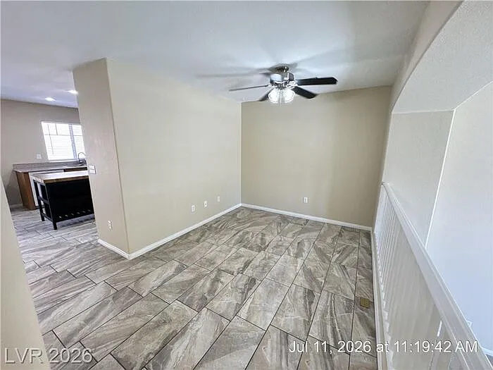 316 Fountain Crossing Ln — Photo 3