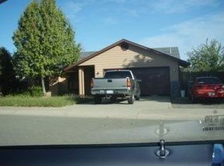 3656 Magnums Way, Redding, CA 96003