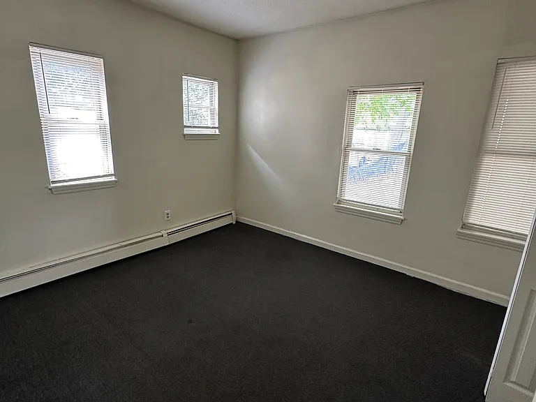 174 Ashley St #3A — Photo 6