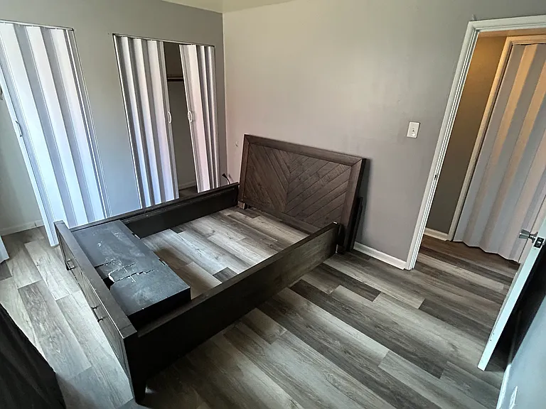 10715 S Keating Ave #1C — Photo 7