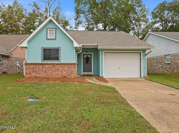 72 Lamplighter Rd, Pearl, MS 39208