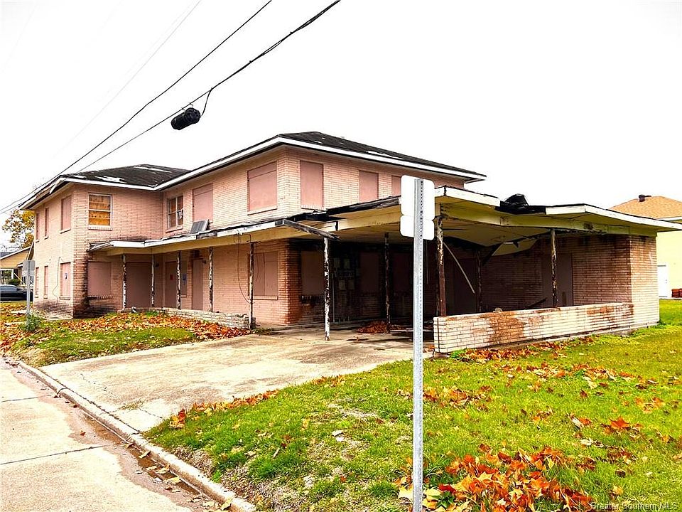 2nd image of 731 Kirby Ln
