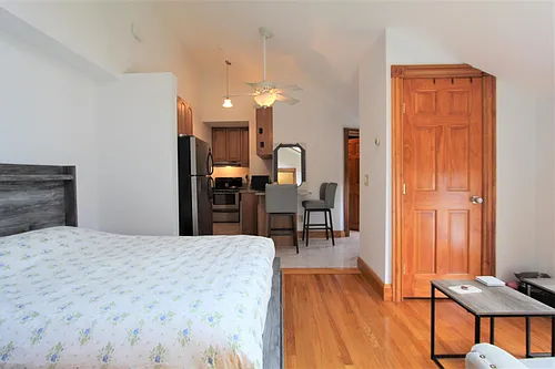20 Berkeley Ave Photo 1