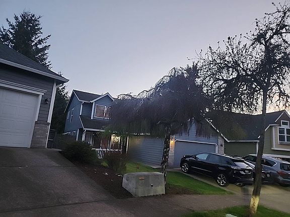 3rd image of 10213 NE 20th Cir