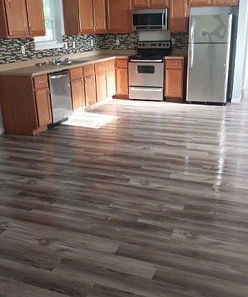 5th image of 717 6th Ave N