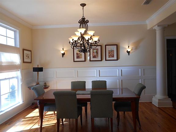 4th image of 1382 Manor House Dr