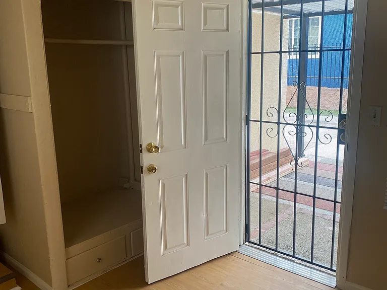 13113 Florwood Ave #1 — Photo 10