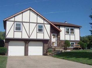 2718 E 41st St, Erie, PA 16510