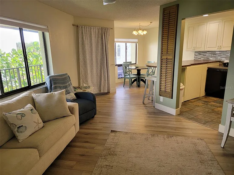 1515 Pinellas Bayway S #38 — Photo 23