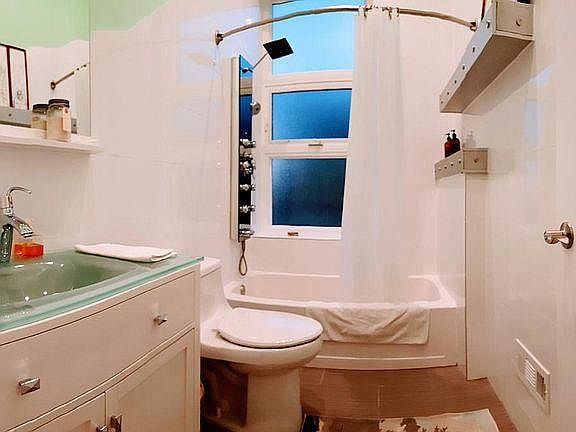 3rd image of 2035 E Dauphin St #2