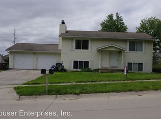 1341 Dolen Pl, Iowa City, IA 52246
