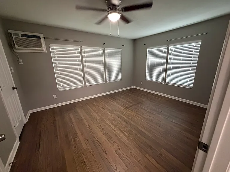 114 Jacobs St #201 — Photo 11