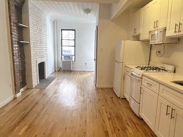 148 Sullivan St APT 12