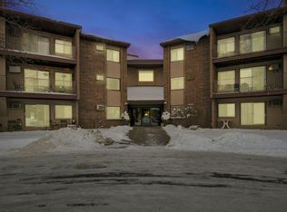 3425 Golfview Dr APT 112, Eagan, MN 55123