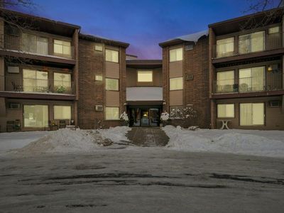 3425 Golfview Dr APT 112, Eagan, MN, 55123