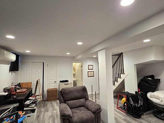 4th image of 21-18 23rd Dr #1