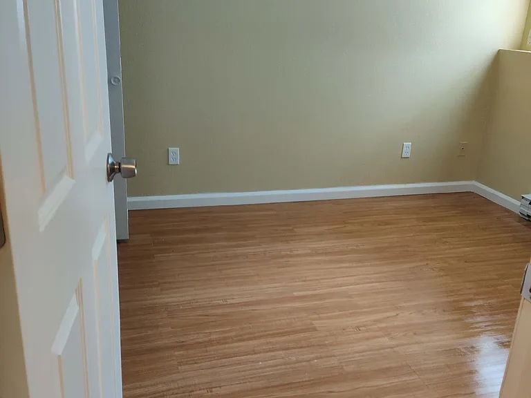 4501 Boardwalk Dr #K-K-115 — Photo 11
