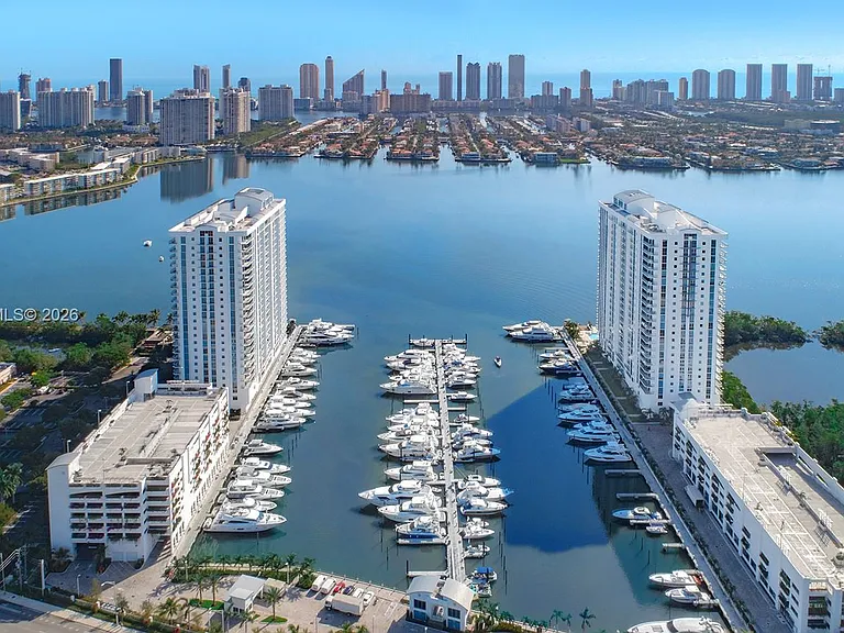 17301 Biscayne Blvd #308 — Photo 26