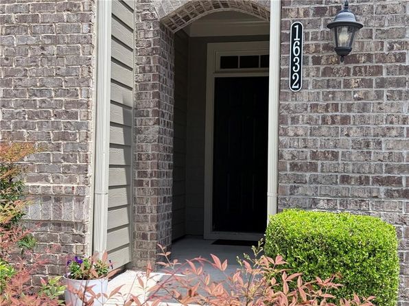 1632 Lenox Overlook Rd NE, Atlanta, GA 30329