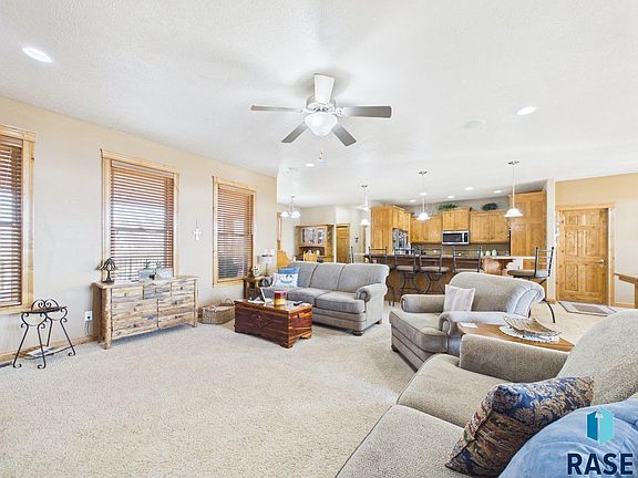 5th image of 48190 268th St