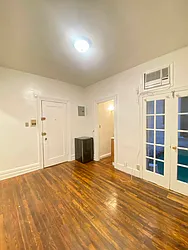 Rented by Jonathan Wachtel, LREB