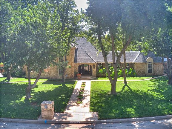2nd image of 12708 Arrowhead Ln