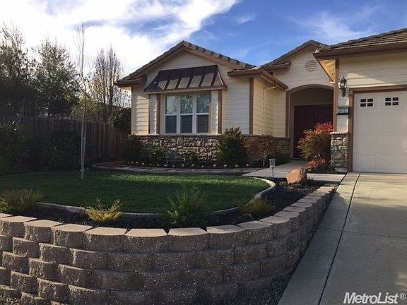 3rd image of 3011 Southcreek Dr