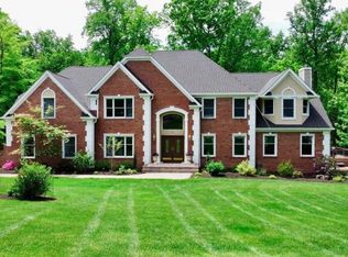 1 Cedar Ridge Ln, Warren, NJ 07059