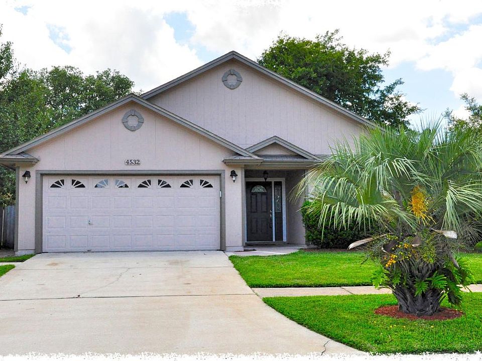 1st image of 4532 Antler Hill Dr E