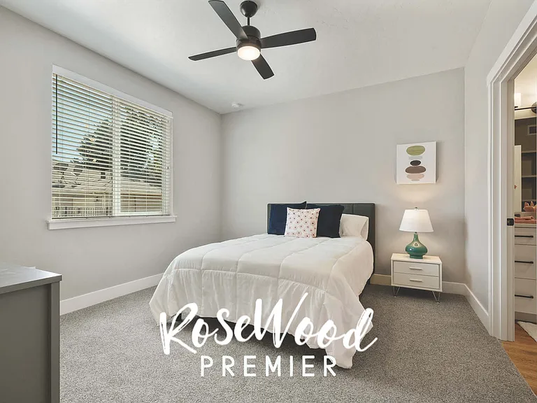 Rosewood and Rosewood Premier — Photo 16